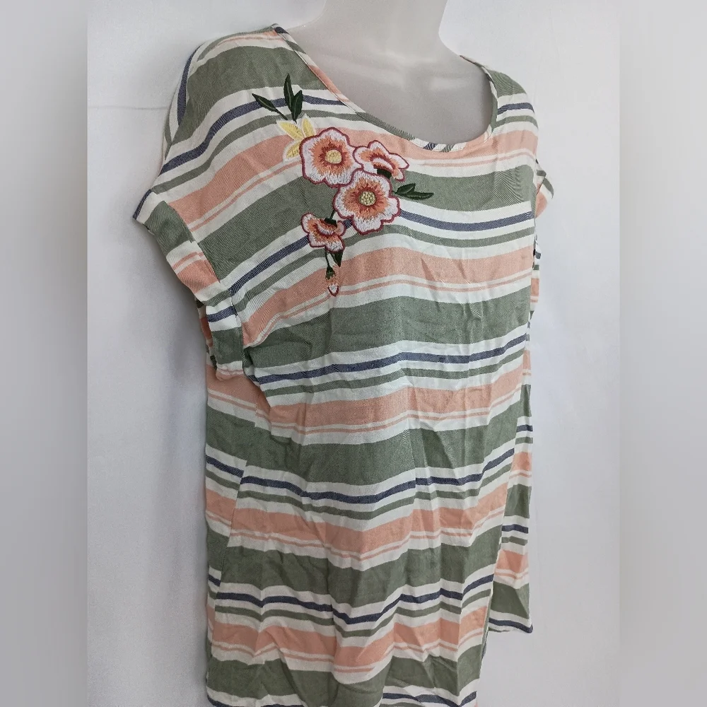 2/30 FRED DAVID Striped‎ Green, Pink, White Floral Embroidered Top (#214)
